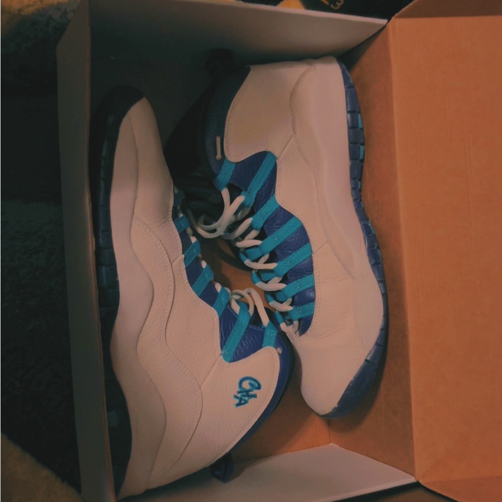 Jordan 10 shoes size 9.5